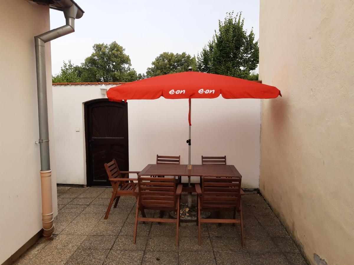 Ubytovani U Dvoraku Veselí nad Lužnicí Exteriör bild