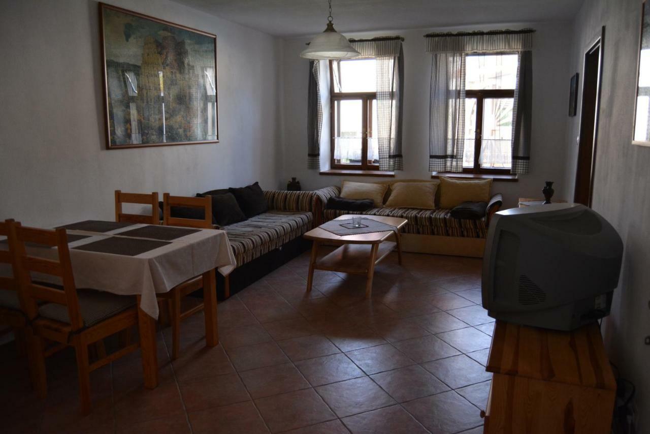 Ubytovani U Dvoraku Veselí nad Lužnicí Exteriör bild